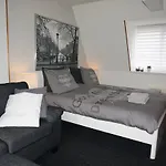 Oda ve Kahvaltı Roof Terrace 4*
