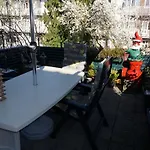 Roof Terrace 4*